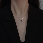 Fashion Statement Black Square Pendant Necklace for Women Silver Plated Sweater Clavicle Chain Necklace Party Luxury JewelryGift